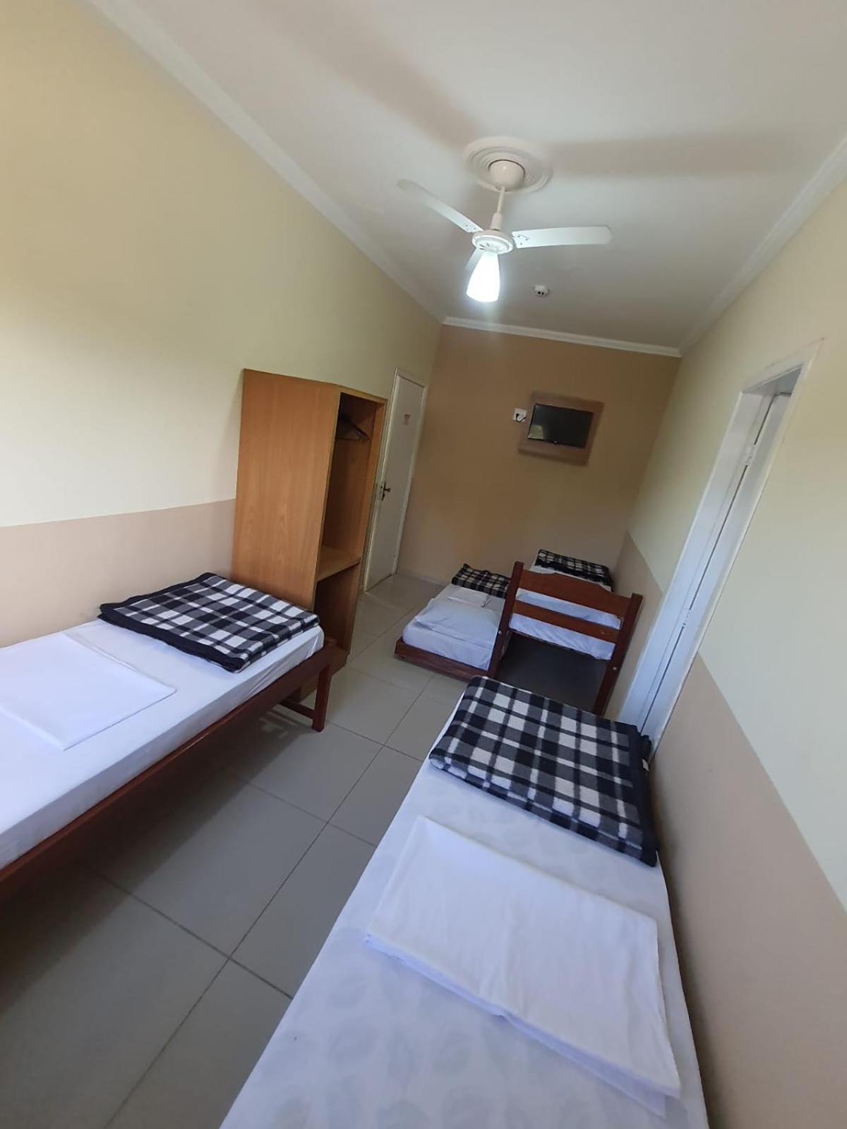 Hotel Pousada Sao Miguel Arcanjo Aparecida  Habitación foto